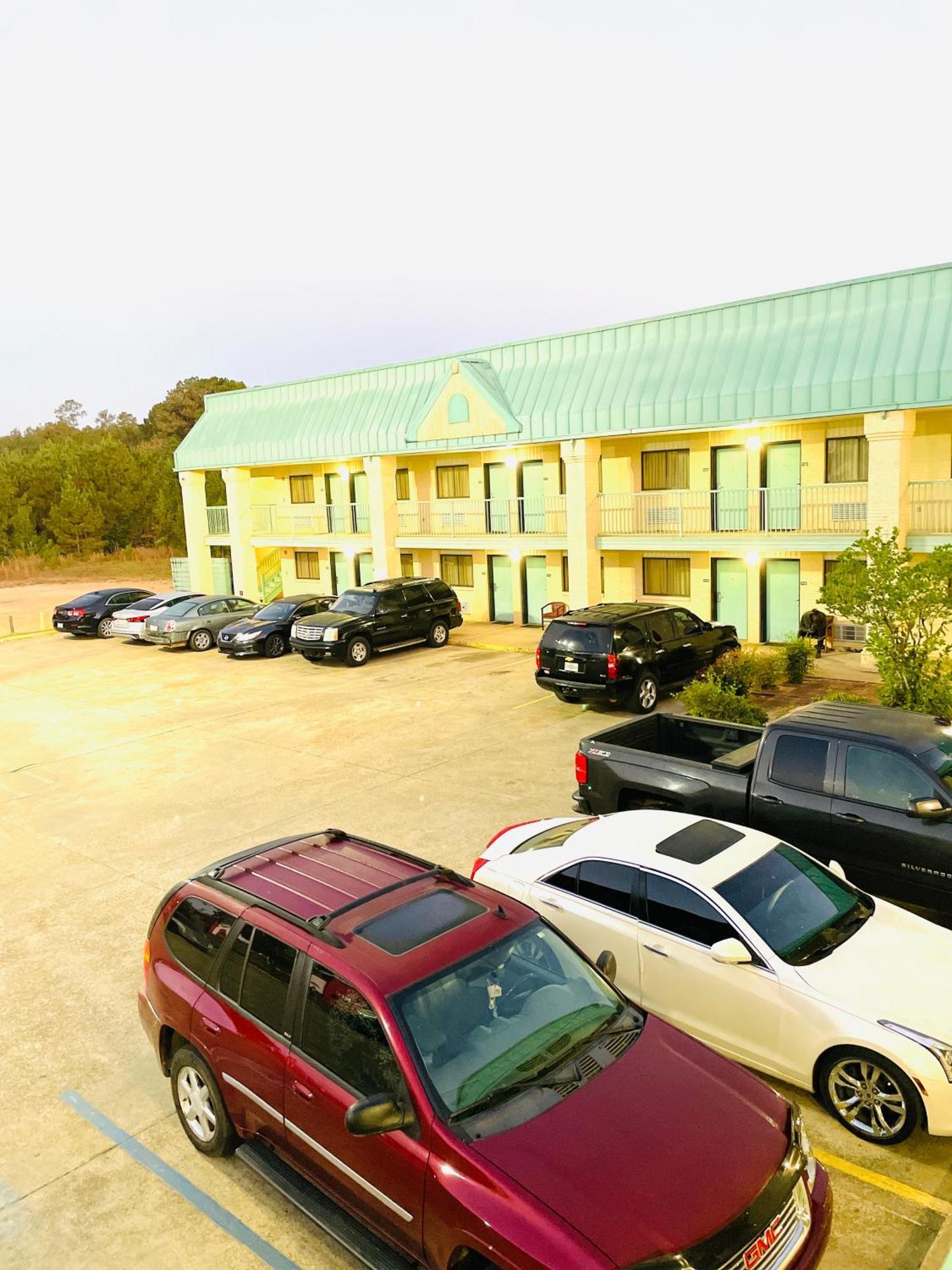 Western Inn Express Hazlehurst Экстерьер фото