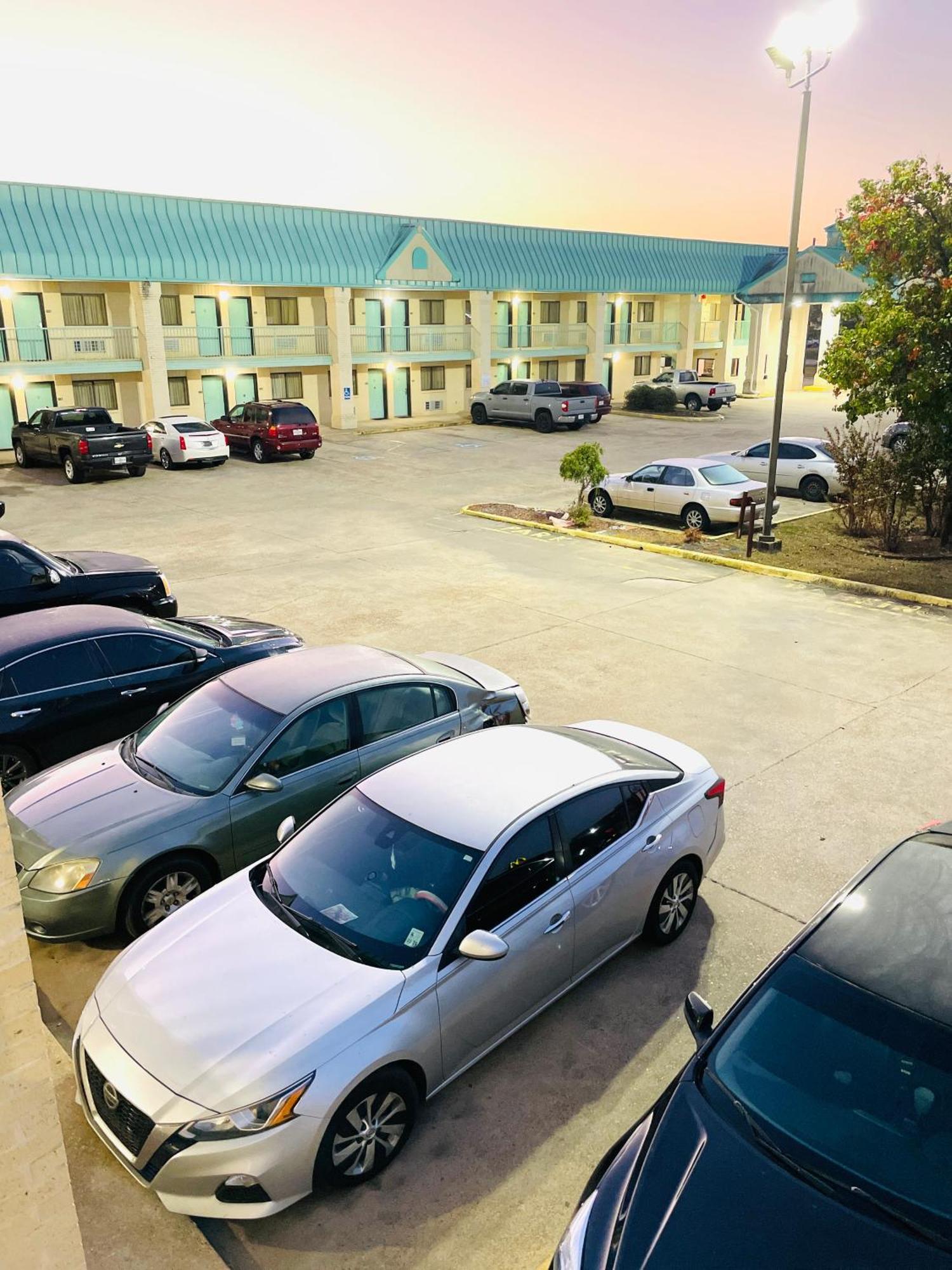 Western Inn Express Hazlehurst Экстерьер фото